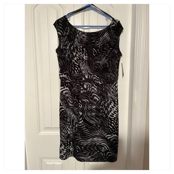 Size Large new with tags AB studio dress - Picture 1 of 4